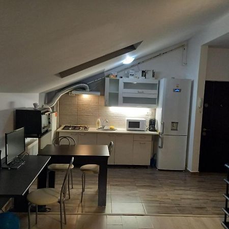 Apartament 2 Camere Chiajna エクステリア 写真
