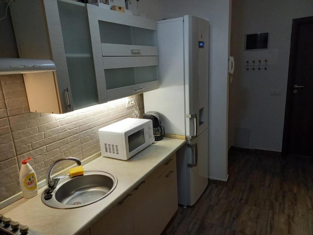 Apartament 2 Camere Chiajna エクステリア 写真