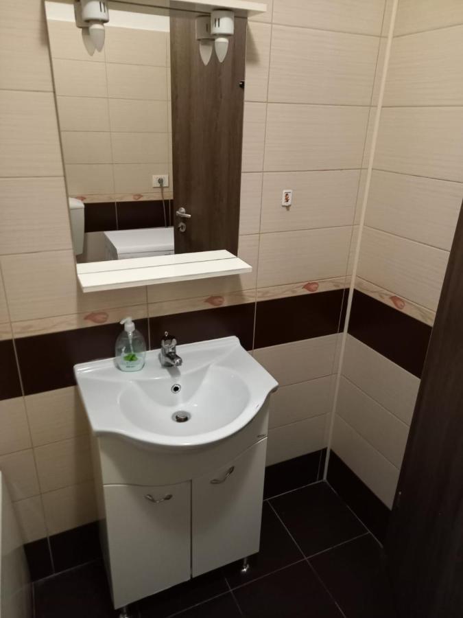 Apartament 2 Camere Chiajna エクステリア 写真