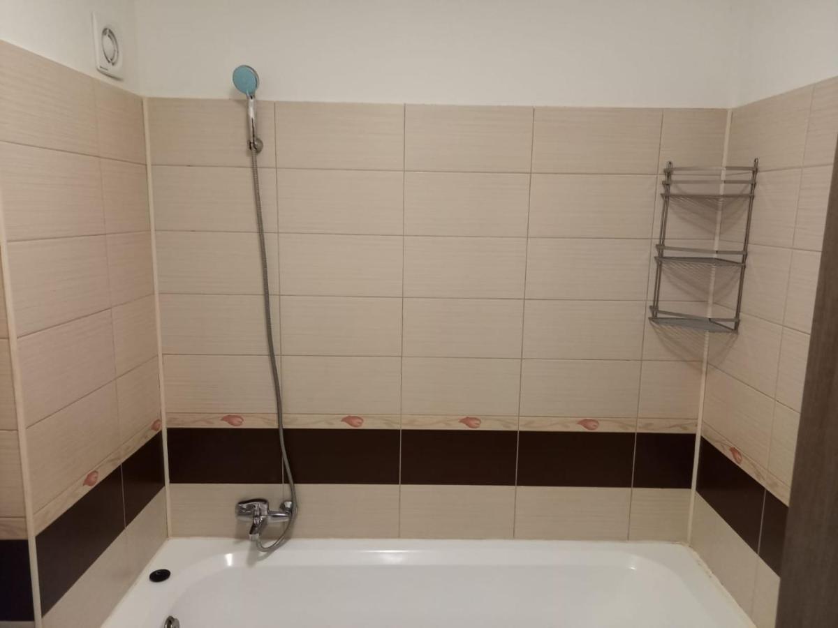 Apartament 2 Camere Chiajna エクステリア 写真