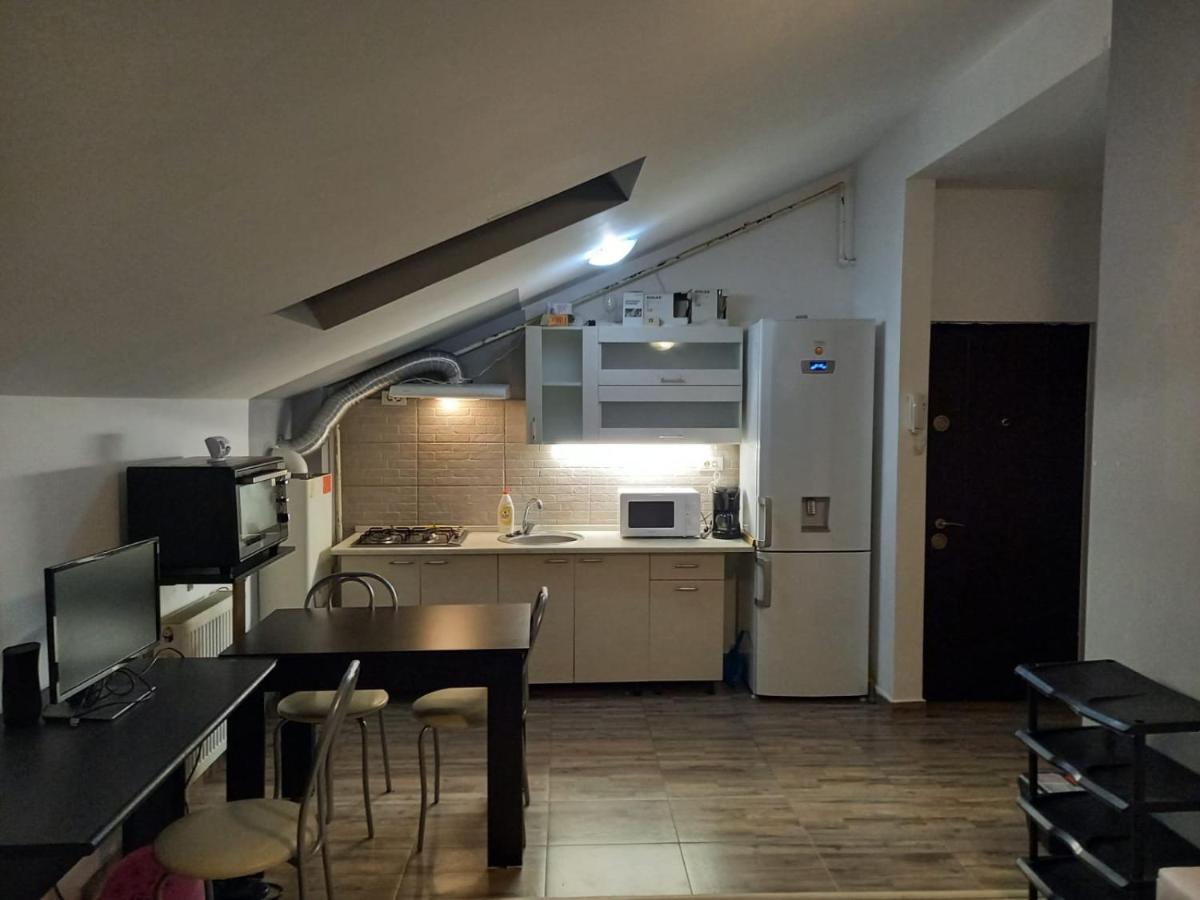 Apartament 2 Camere Chiajna エクステリア 写真
