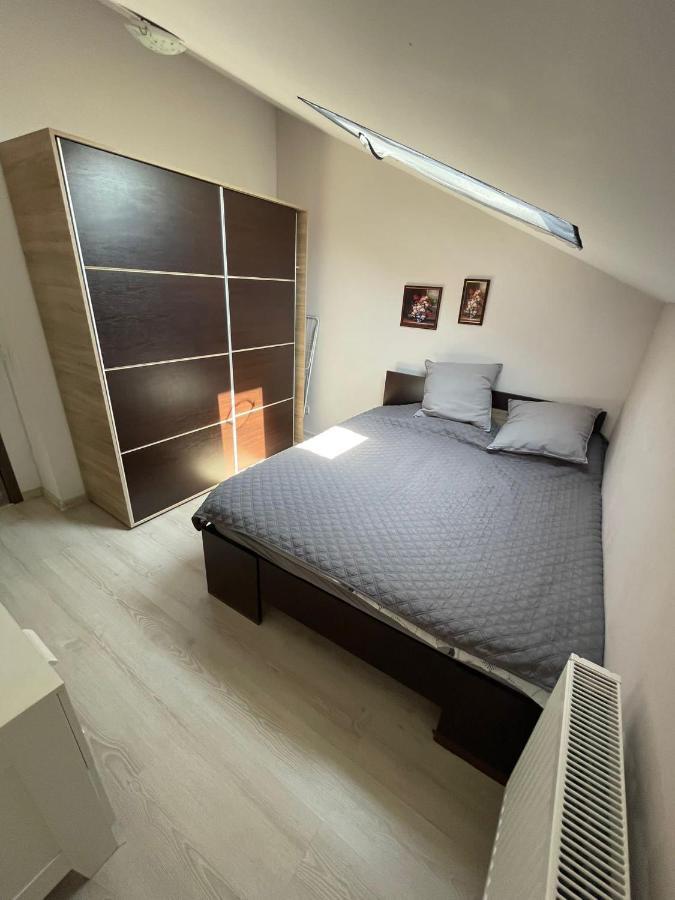 Apartament 2 Camere Chiajna エクステリア 写真